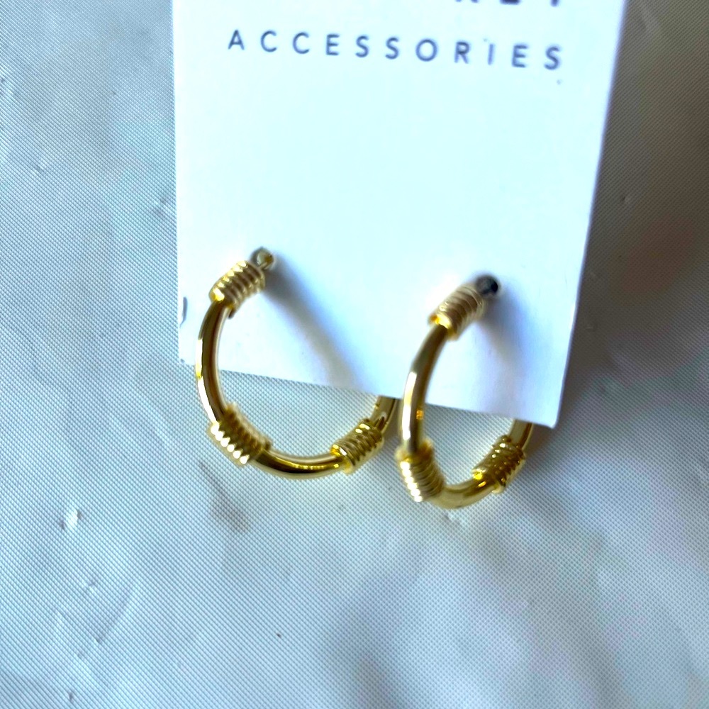 New Jimmy Key designed gold tone earrings